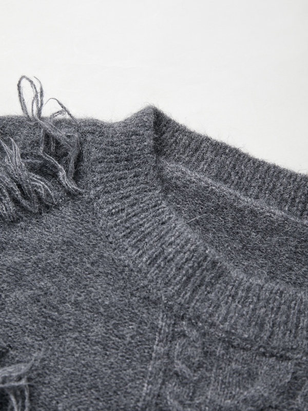 Solid Tassel Cable Knit Sweater-5
