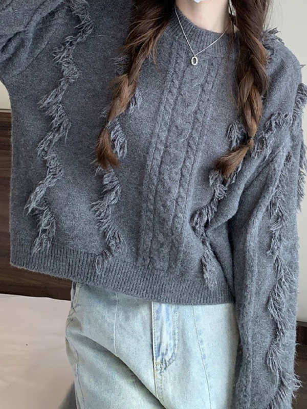 Solid Tassel Cable Knit Sweater-1